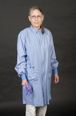 woman wearing Barrier/Fluid-resistant lab coat